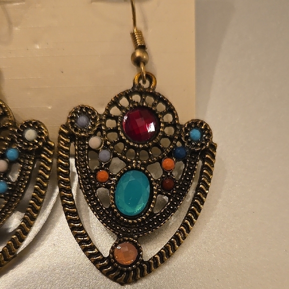 Red and Blue Vintage Dangle Earrings with Intricate Filigree - Picture 5 of 5
